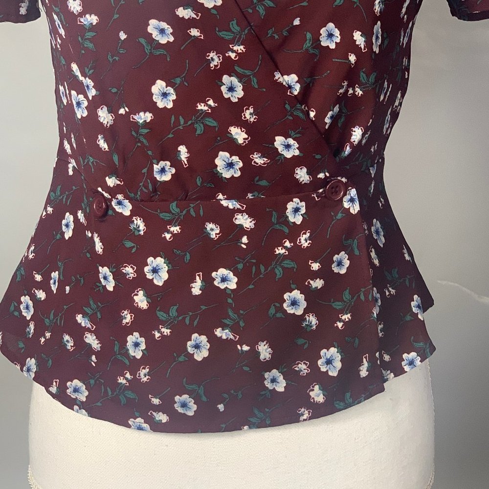 Forever 21 Women's Wrap Top - Picture 3 of 6